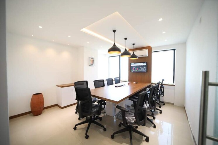 Team Area, old padra road Commercial Office Space 1200 Sq.Ft. In Old Padra Road Vadodara 9730836