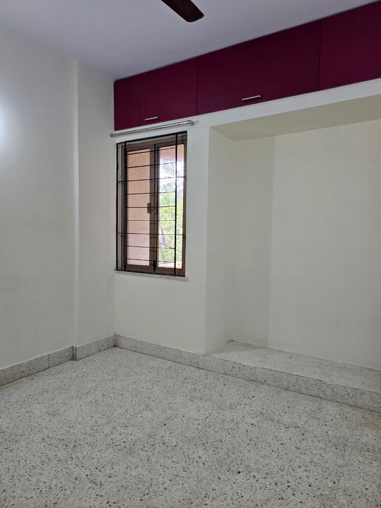 Room, amaltas-chs-vasant-vihar 1 Bedroom 450 Sq.Ft. Apartment In Vasant Vihar Thane 9730840