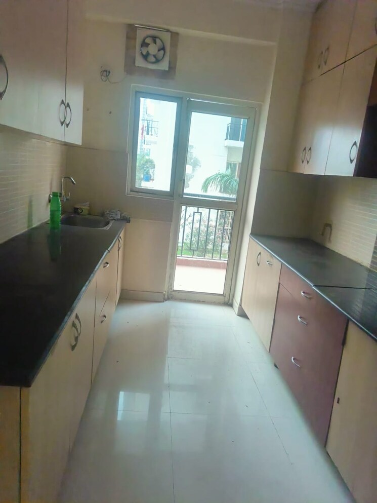 Kitchen, aims-golf-avenue-i 2 Bedroom 1150 Sq.Ft. Apartment In Sector 75 Noida 9730844