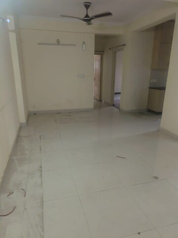 Room in 2 BHK Apartment at Aims Golf Avenue I, Sector 75 – for Rent