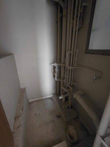 Living Room in 2 BHK Apartment at Sheth Irene, Malad West – for Sale