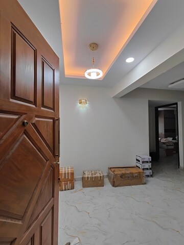 Living Room in 3 BHK Apartment at Cooke Town – for Rent