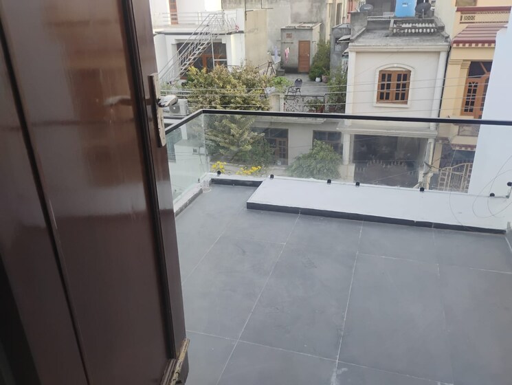 Balcony, virat nagar 6 Bedroom 250 Sq.Yd. Independent House In Virat Nagar Panipat 9730871