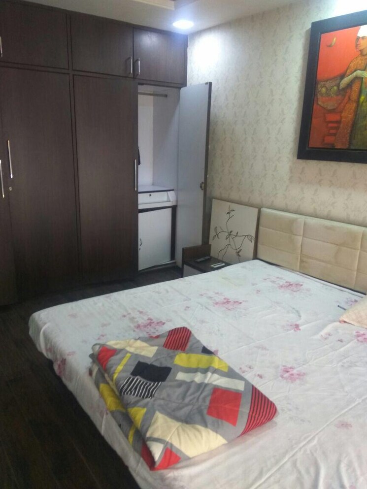 Cover Image, gemstar-nestle-apartments 3 Bedroom 1325 Sq.Ft. Apartment In Malad West Mumbai 9730901