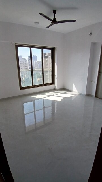 1 BHK Apartment For Sale in Shree Niketan, Kandivali West