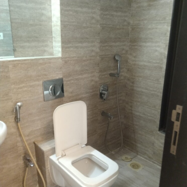 Bathroom, marol-crescent-chs 1 Bedroom 550 Sq.Ft. Apartment In Andheri East Mumbai 9730928