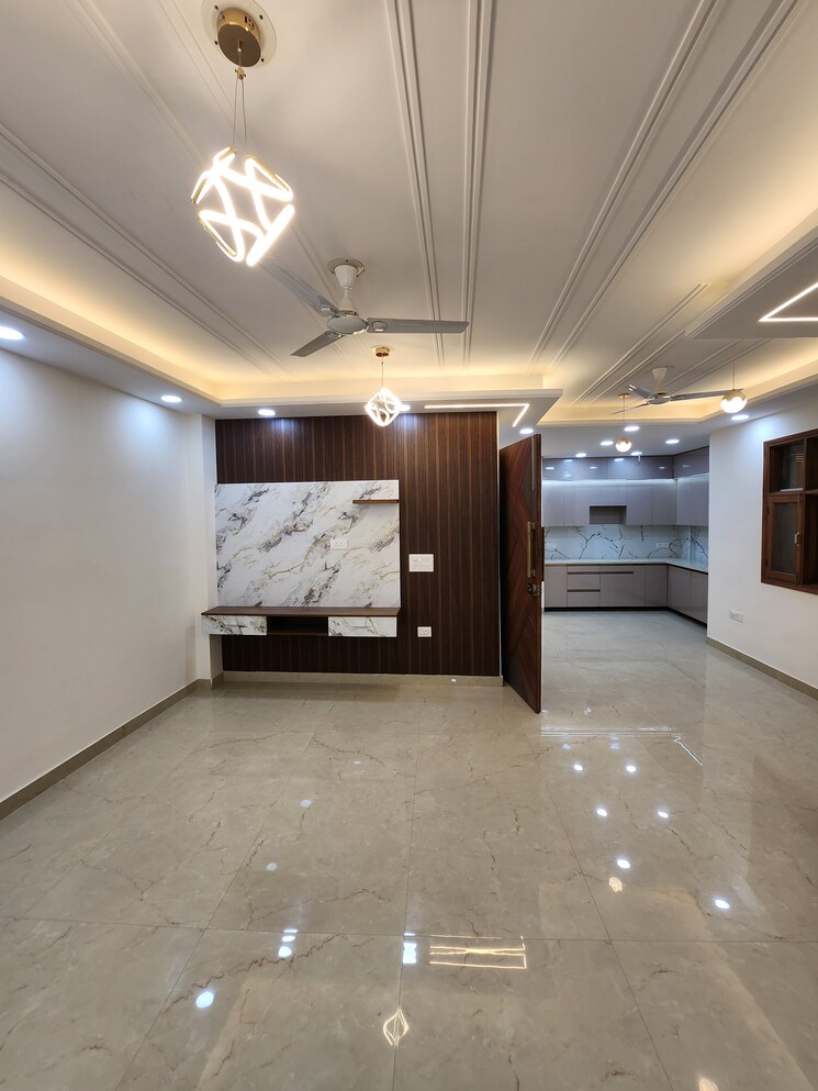 Room, palm-residency-chhatarpur 3 Bedroom 1400 Sq.Ft. Builder Floor In Chattarpur Delhi 9730930