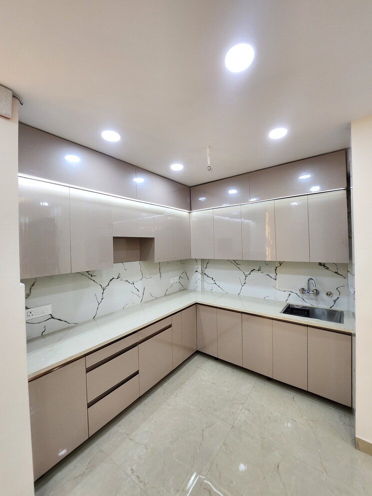 Kitchen, palm-residency-chhatarpur 3 Bedroom 1400 Sq.Ft. Builder Floor In Chattarpur Delhi 9730930