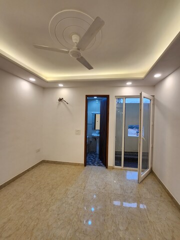 Bedroom in 3 BHK Builder Floor at Palm Residency Chhatarpur, Chattarpur – for Sale