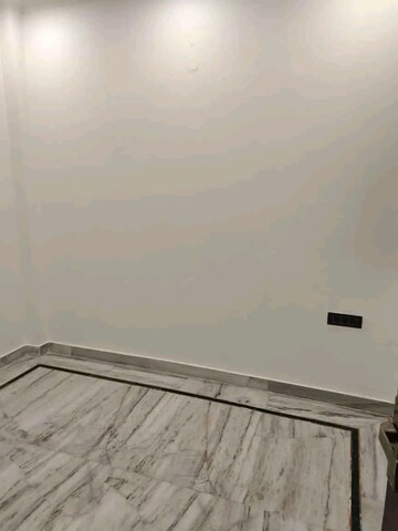 Room in 2 BHK Apartment at Agarwal Krish Garden, Nalasopara West – for Sale