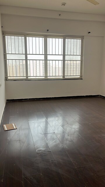 Room in 3 BHK Apartment at Hinjewadi – for Sale