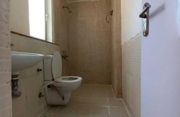 Bathroom, jaypee-greens-kosmos 3 Bedroom 1285 Sq.Ft. Apartment In Sector 134 Noida 9731052