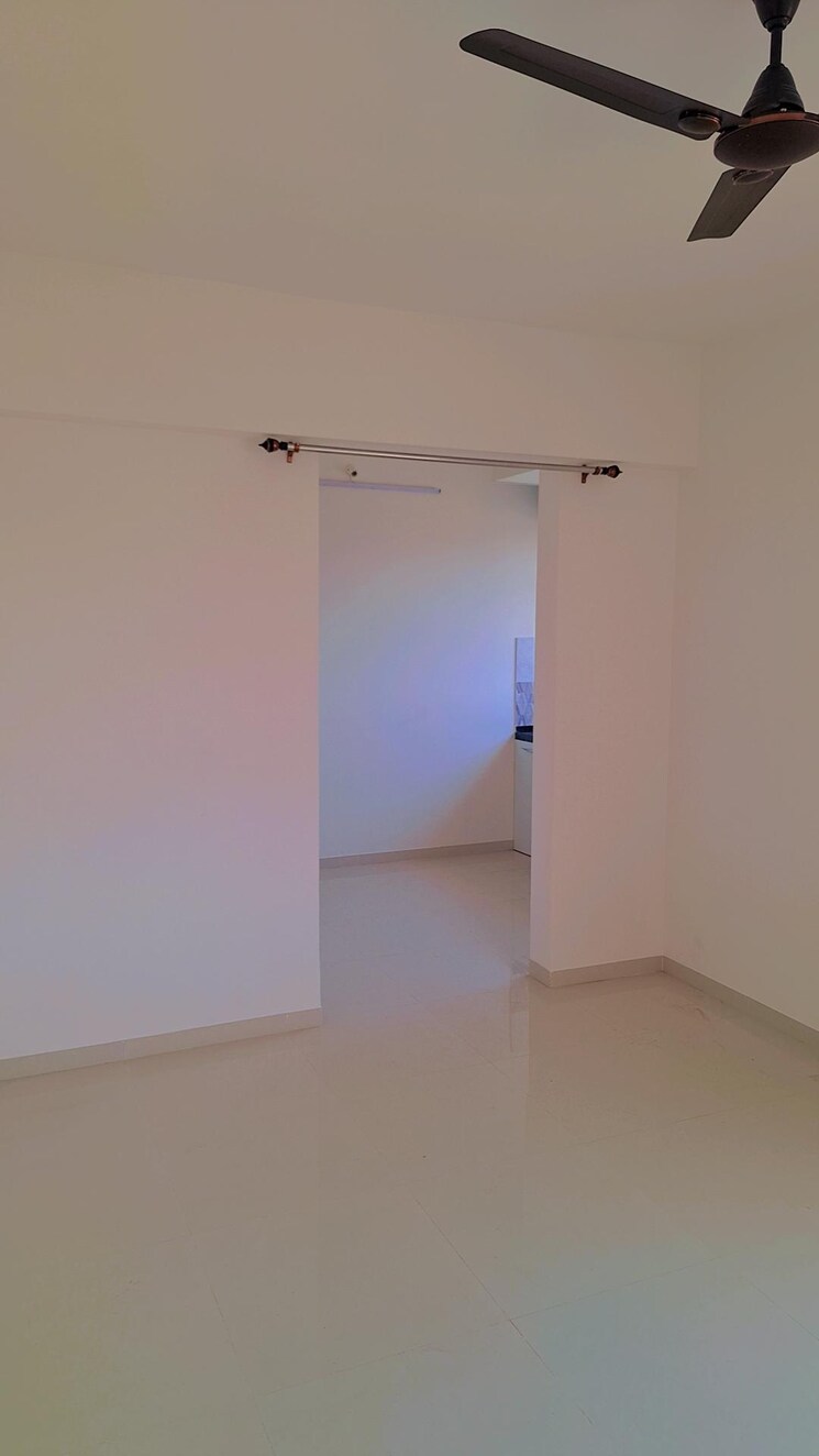 Room, unique-k-town 2 Bedroom 752 Sq.Ft. Apartment In Kiwale Pune 9731065