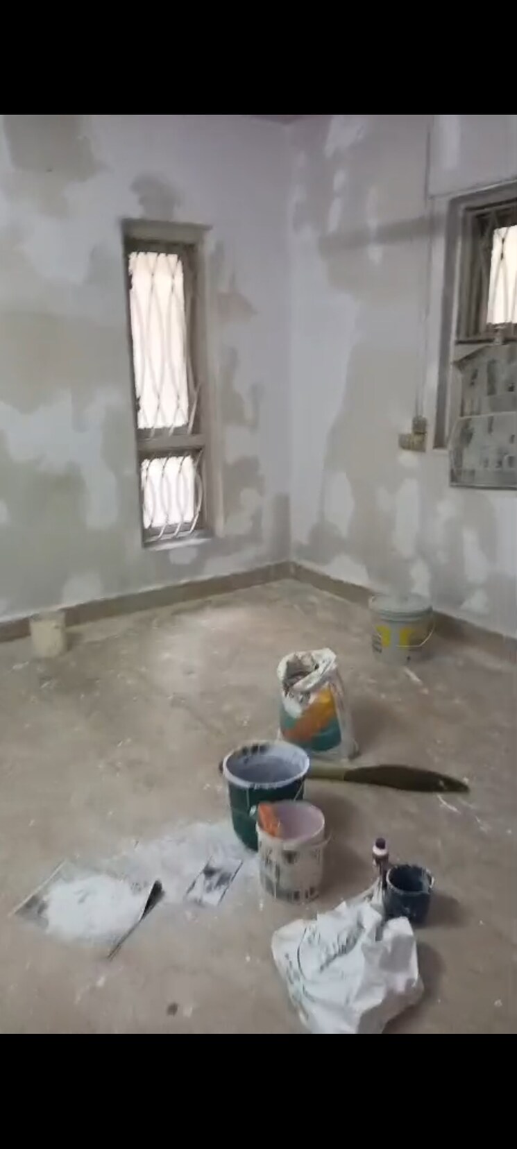 Bathroom, kurla east 1 Bedroom 500 Sq.Ft. Apartment In Kurla East Mumbai 9731078