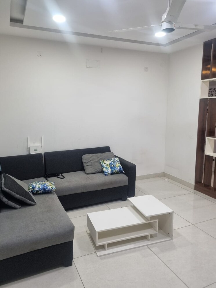 Living Room, prestige-high-fields 3 Bedroom 1742 Sq.Ft. Apartment In Gachibowli Hyderabad 9731105