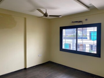 Room in 2 BHK Apartment at Manish Nagar – for Rent