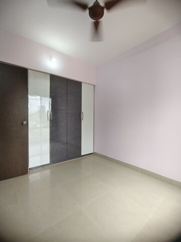 Room in 1 BHK Apartment at Shiv Sai Paradise, Majiwada – for Rent