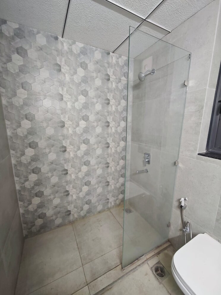Attached Bathroom, saket 3 Bedroom 2000 Sq.Ft. Apartment In Saket Delhi 9731117