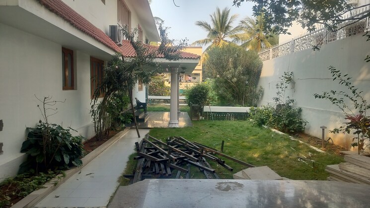 Cover Image, jubilee hills 5 Bedroom 7000 Sq.Ft. Independent House In Jubilee Hills Hyderabad 9731142