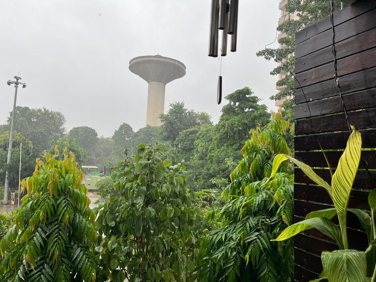 Exterior View, unitech-south-city-ii 2 Bedroom 180 Sq.Yd. Builder Floor In Sector 50 Gurgaon 9731145