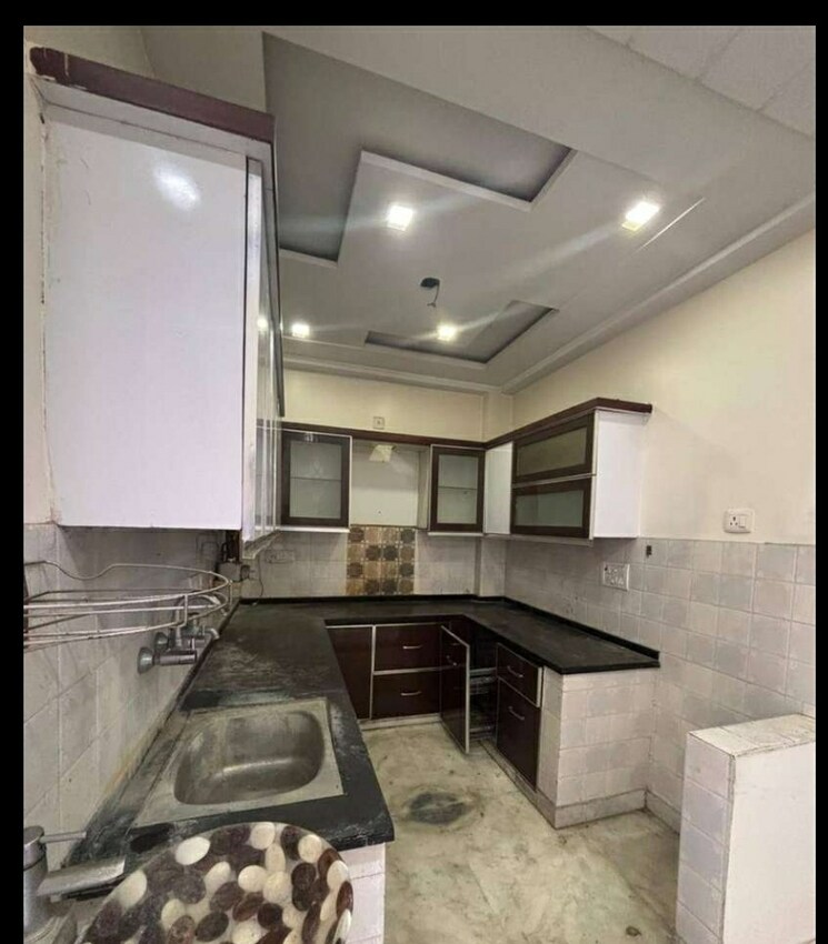 Kitchen, bali nagar 2.5 Bedroom 1050 Sq.Ft. Builder Floor In Bali Nagar Delhi 9731150