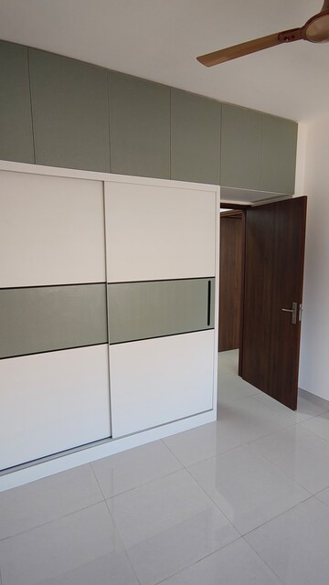 Room in 2 BHK Apartment at Adarsh Greens, Kogilu – for Rent