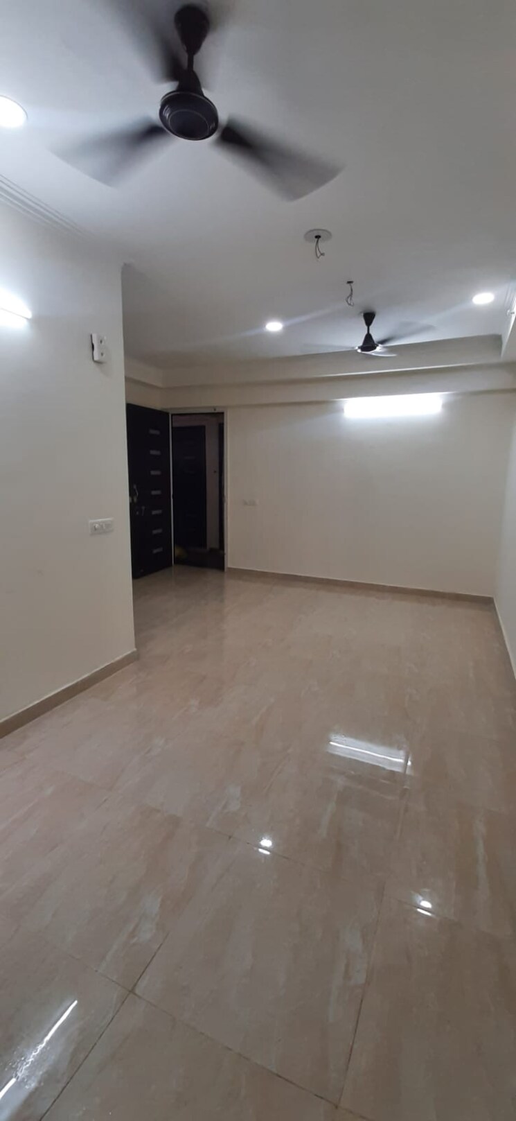 Room, gaur-city-2-14th-avenue 2 Bedroom 1040 Sq.Ft. Apartment In Sector 16c Greater Noida Greater Noida 9731174