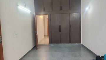 Room in 1 BHK Builder Floor at East Of Kailash – for Rent