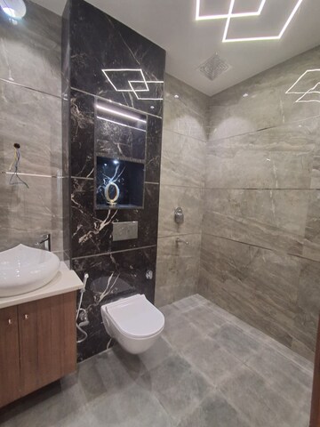 Bathroom in 3.5 BHK Builder Floor at Sector 57 – for Sale
