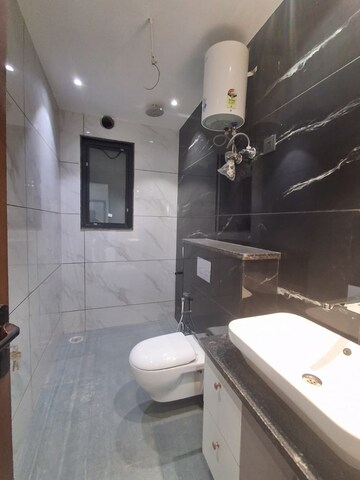 Bathroom in 3.5 BHK Builder Floor at Sector 57 – for Sale