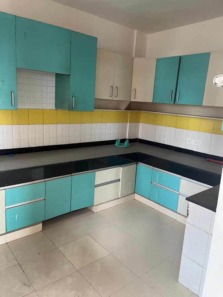Kitchen, sector 27 5 Bedroom 3500 Sq.Ft. Penthouse In Sector 27 Panchkula 9731218