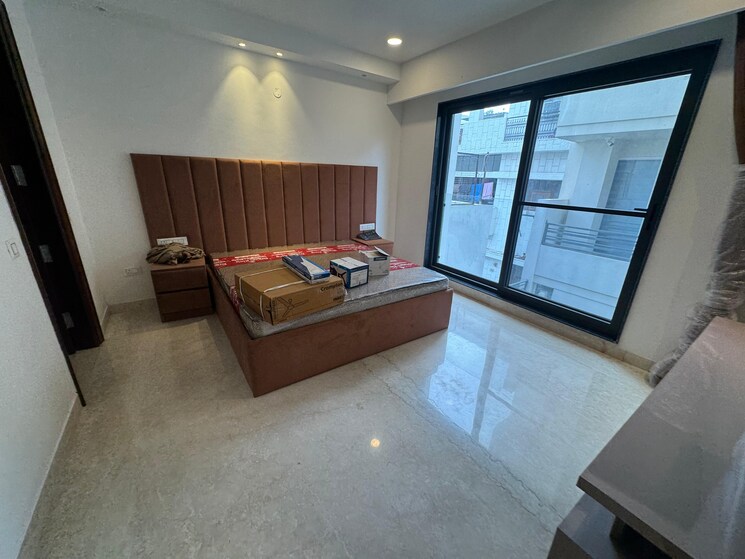 Bedroom, sector 8 3 Bedroom 350 Sq.Yd. Builder Floor In Sector 8 Panchkula 9731269