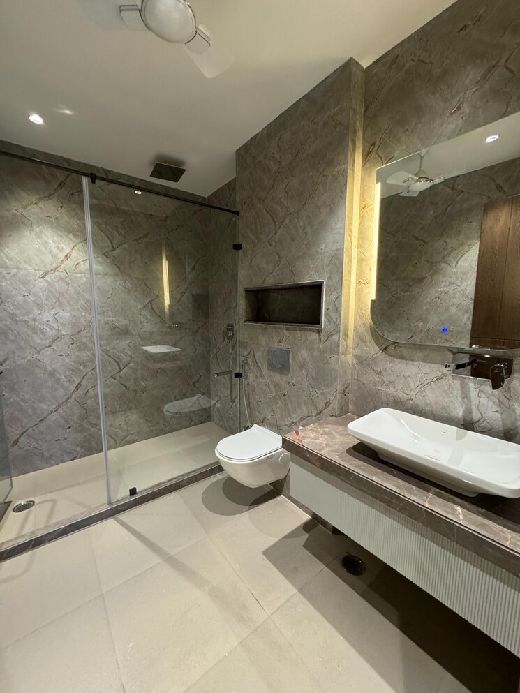 Bathroom, sector 48 4 Bedroom 4518 Sq.Ft. Builder Floor In Sector 48 Gurgaon 9731279