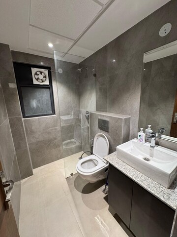 Master Bedroom in 2 BHK Builder Floor at Sushant Lok 2, Sector 57 – for Rent