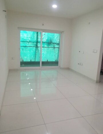 Room in 3 BHK Apartment at Honer Vivantis, Gopanpally – for Sale