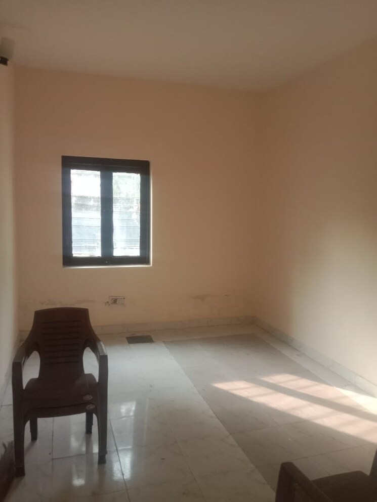 Room, rwa-apartments-sector-72 3 Bedroom 3200 Sq.Ft. Independent House In Sector 72 Noida 9731403