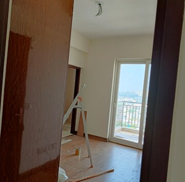 Room in 3 BHK Apartment at Puri Aanandvilas, Sector 81 – for Sale