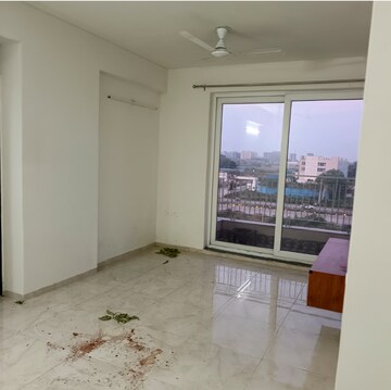 2 BHK Apartment For Rent in BPTP Discovery Park, Sector 80