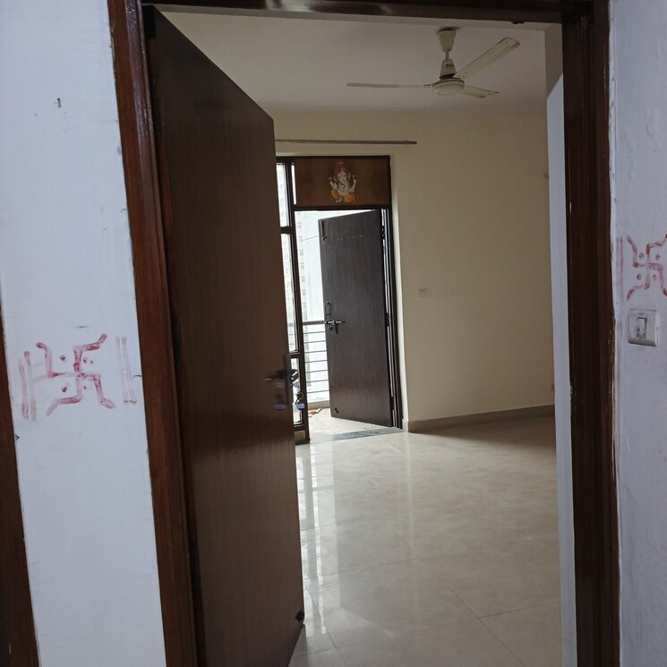 undefined, omaxe-heights 2 Bedroom 1200 Sq.Ft. Apartment In Sector 86 Faridabad 9731467