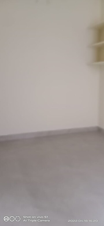 Room in 1 BHK Builder Floor at Begumpet – for Rent