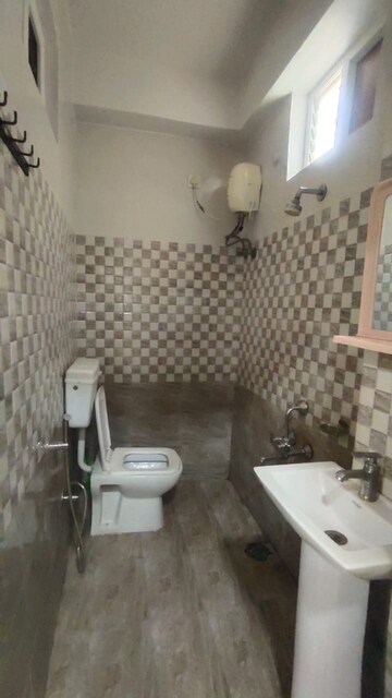 Bathroom in 1 BHK Apartment at Begumpet – for Rent