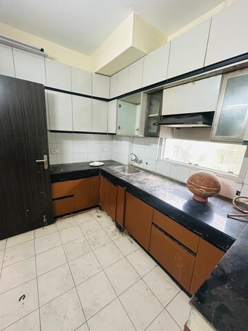 Kitchen in 3 BHK Apartment at Sector 21d – for Rent