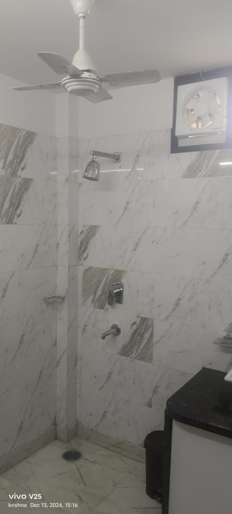 Bathroom, greater kailash i 3 Bedroom 1872 Sq.Ft. Builder Floor In Greater Kailash I Delhi 9731590