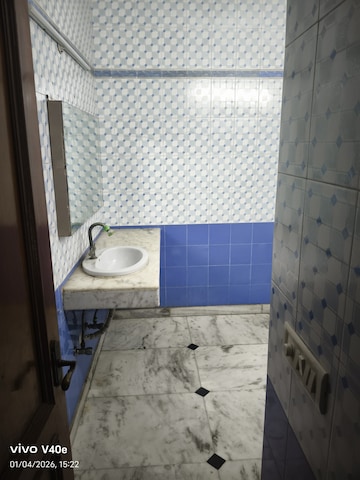 Bathroom in 2 BHK Apartment at RWA Apartments Sector 39, Sector 39 – for Rent