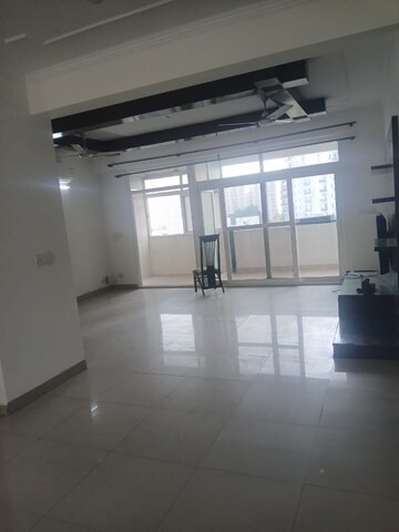 Room in 3 BHK Builder Floor at Millenium Residency, Sector 47 – for Rent