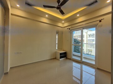 Room in 3 BHK Apartment at Sai Palace Horamavu, Horamavu – for Rent