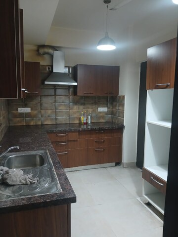 Kitchen in 3 BHK Builder Floor at Unitech The Residences Sector 33, Sector 33 – for Rent