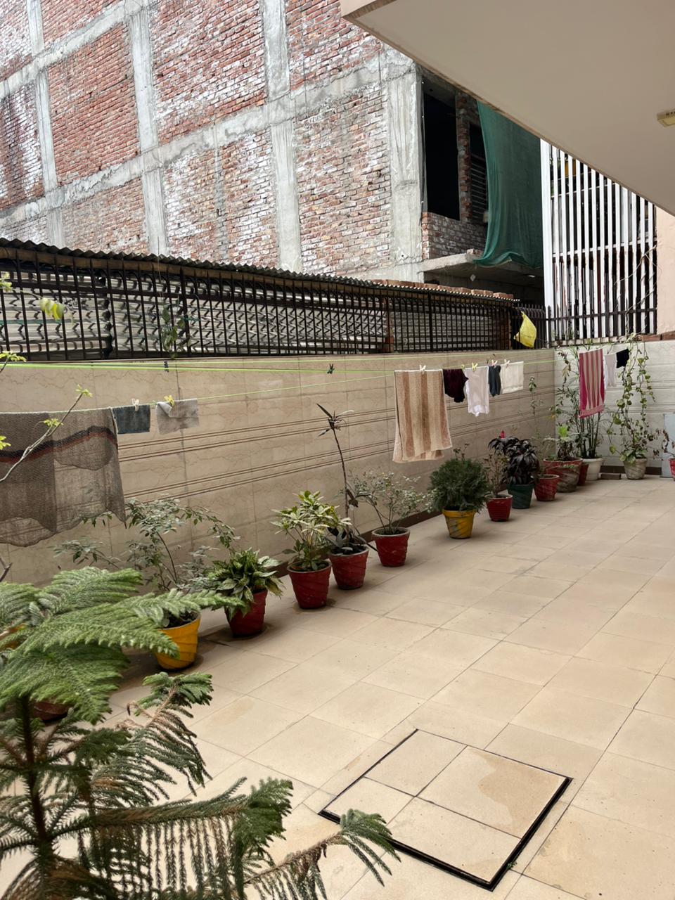 Exterior View, sushant lok iii 3 Bedroom 263 Sq.Yd. Builder Floor In Sushant Lok Iii Gurgaon 9731706