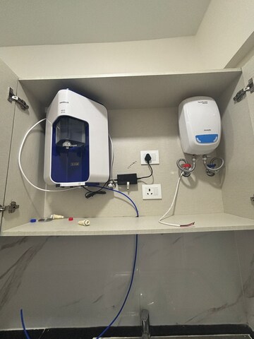 Master Bedroom in 3.5 BHK Builder Floor at Smart World Gems, Sector 89 – for Sale