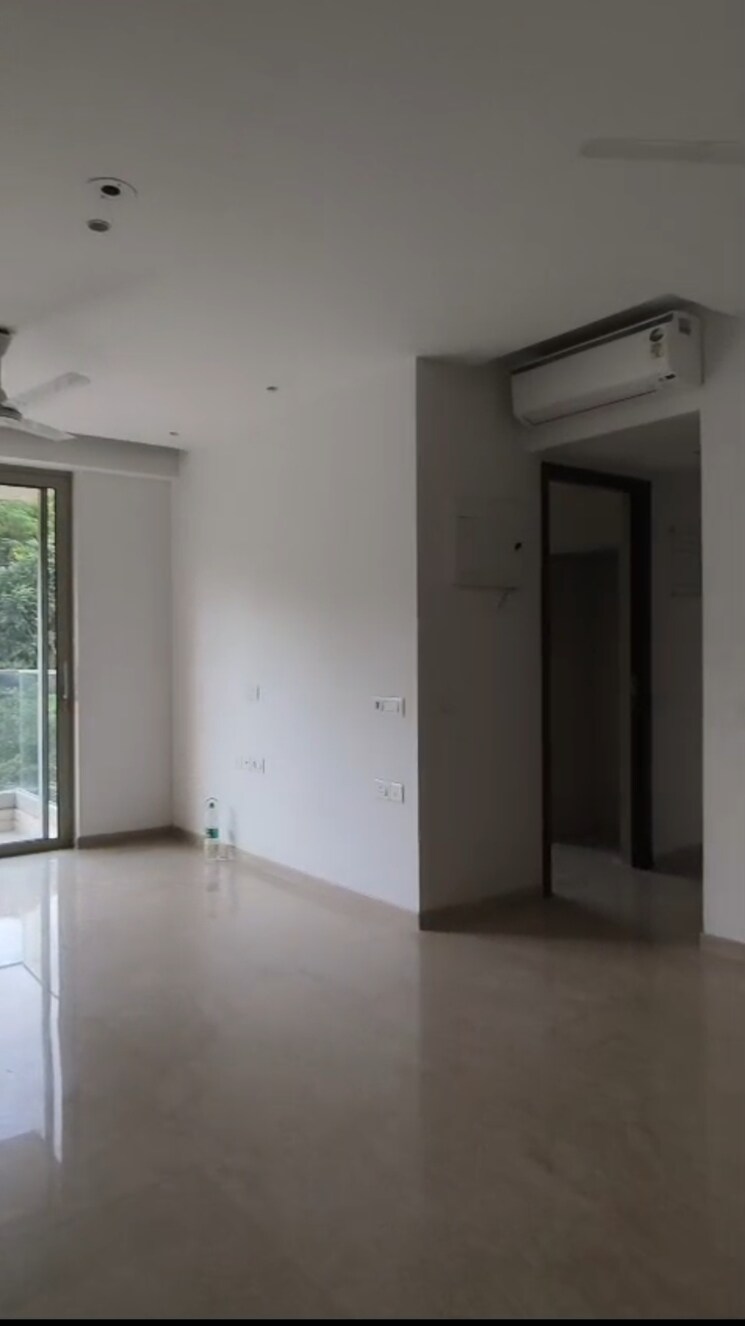 Room, castle-rock 2 Bedroom 777 Sq.Ft. Apartment In Powai Mumbai 9731732